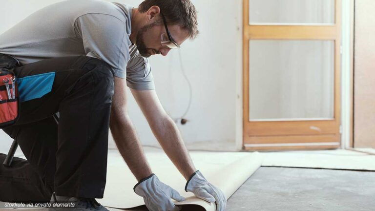 Bodenbeläge vergleichen: Parkett, Laminat, Vinyl und Fliesen