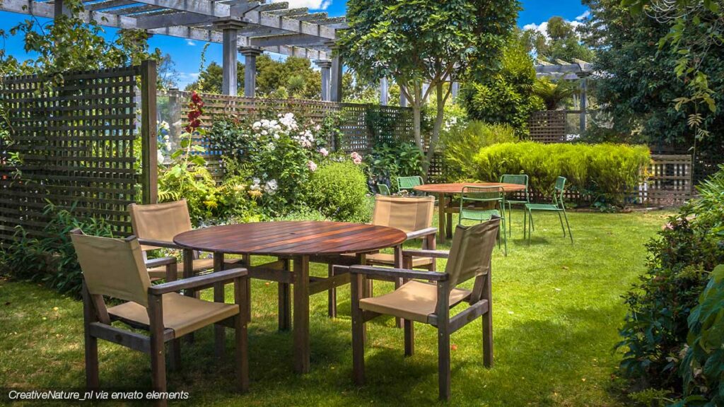 Sichtschutz & Zäune: Lösungen für Privatsphäre und Design